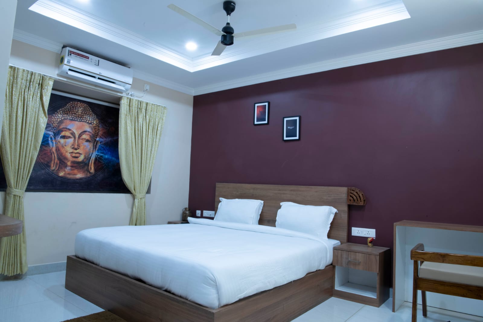 Airavat's Deluxe Room