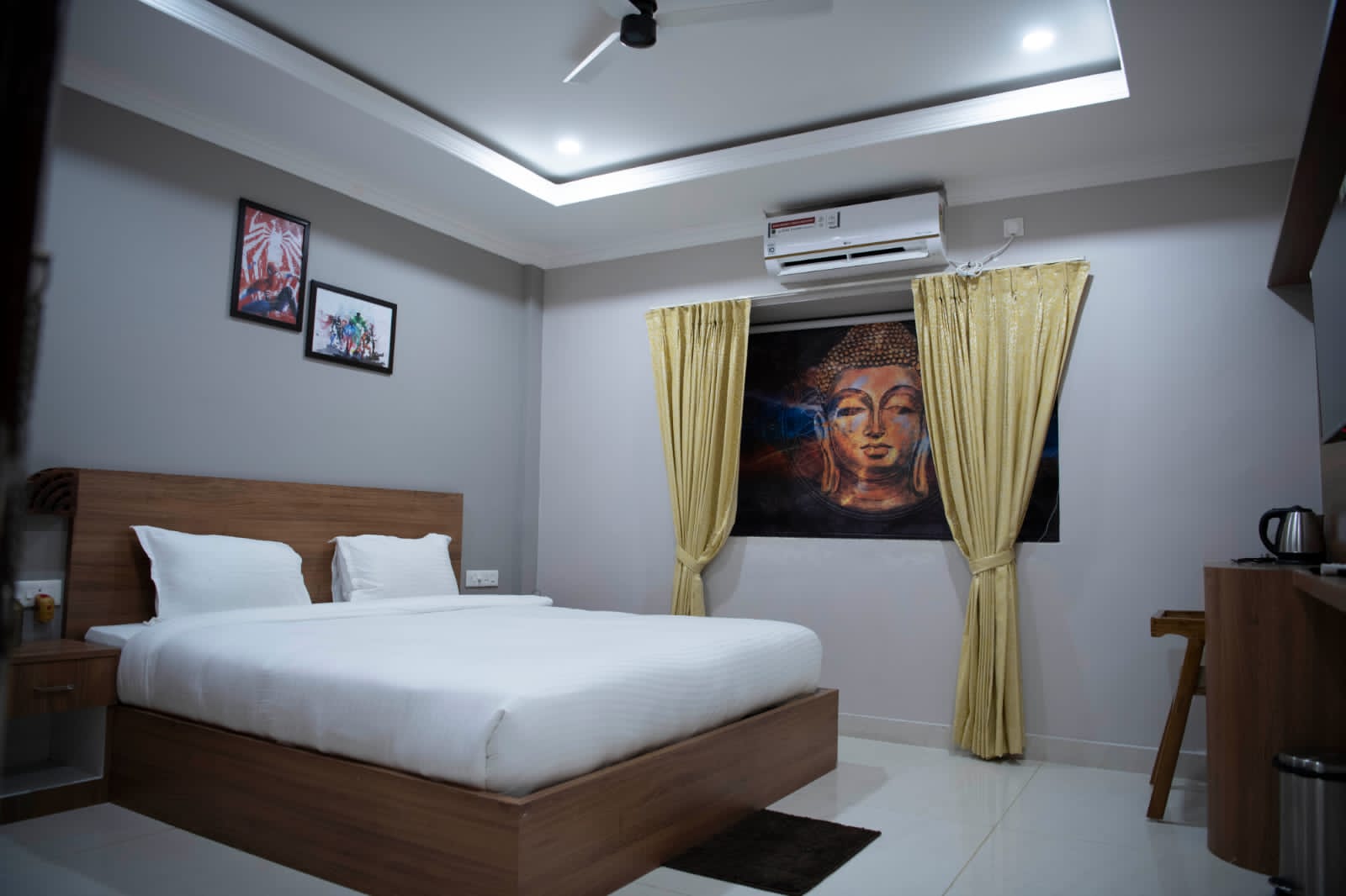 Airavat's Deluxe Room