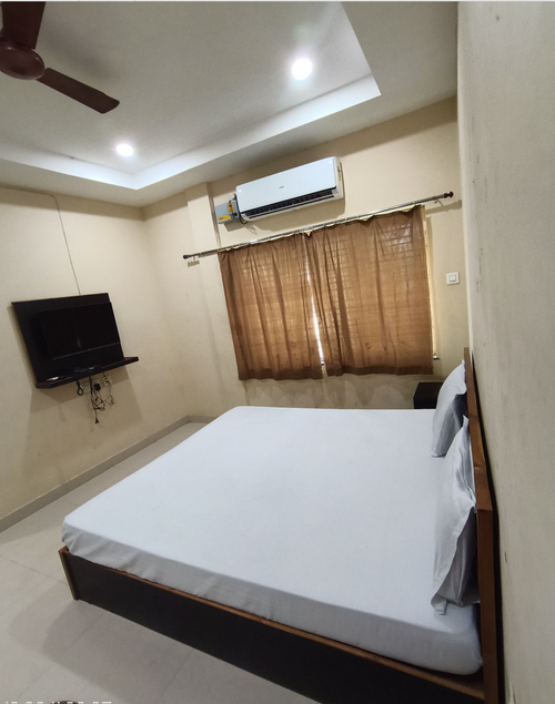 Archie's Deluxe Room